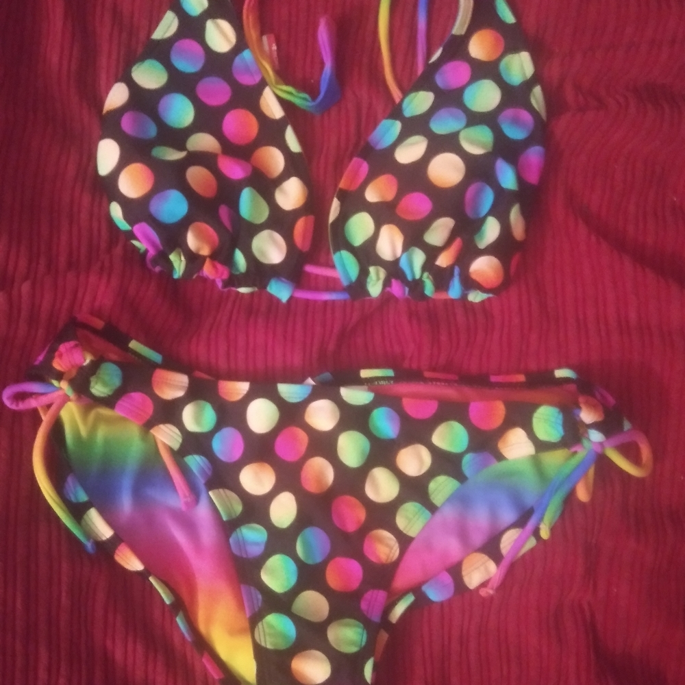 Bathing suit